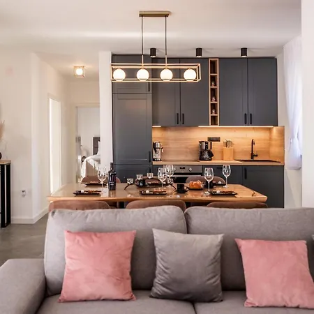 Niko Holiday home *