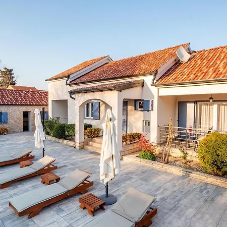 Holiday home Niko *